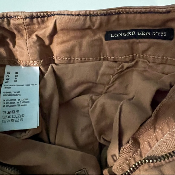 American Eagle Extreme Flex shorts, waist 30 - Picture 3 of 3